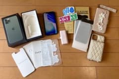 iPhone11Pro256GB SIMフリー背面割れあり 動作良好 おまけ付き - メルカリ