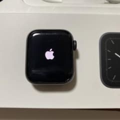 Apple Watch series 5 40mm GPS space grayのサムネイル