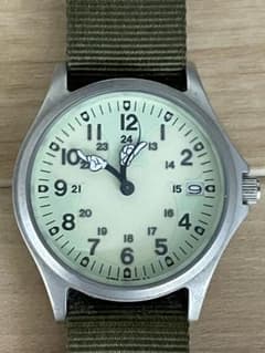 希少SEIKOアルバ フィールドギア ミリタリーミッキーマウス」のコラボ 