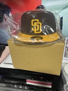 New Era San Diego Padres キャップ ブラウン　7 1/4のサムネイル