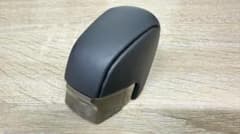 レクサスNX20系　レザー シフトノブ【純正新品】のサムネイル