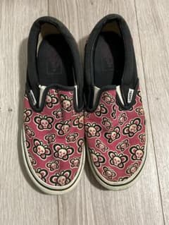 値下げ❣️VANS ピンクスリッポン　スカル蝶プリントのサムネイル