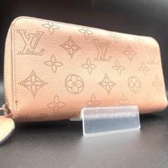 正規品 美品 ルイヴィトン マヒナ ジッピーウォレット マグノリア TN0156のサムネイル