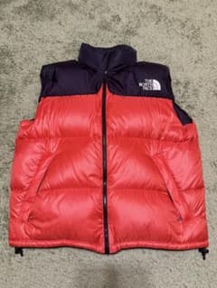 THE NORTH FACE（ノースフェイス）　ダウンベスト　オレンジ　XLのサムネイル