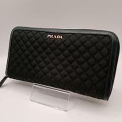 PRADA プラダ キルティング 長財布 ブラック ラウンドファスナー