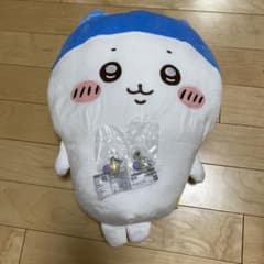 スポーツ刈りなハチワレ超BIGぬいぐるみ おまけ付きのサムネイル