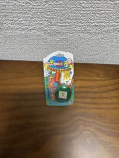 たまごっち ガチャガチャ 指輪　緑色　指輪ガチャのサムネイル
