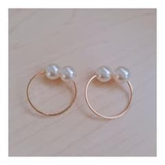 【新品】イヤリング パール ゴールド アクセサリー 小物 オシャレ ピアスのサムネイル