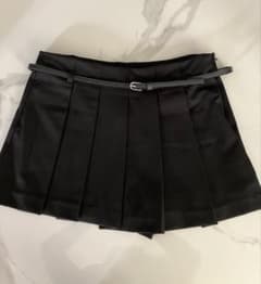ZARA ザラ　プリーツスコートのサムネイル