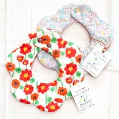 handmade＊もくもくベビースタイ2枚セット♪女の子♪リバーシブルのサムネイル