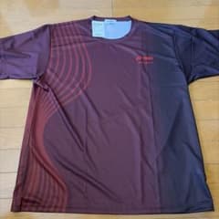 YONEX ユニプラクティスTシャツ VOLTRAGE 8 バーガンディー XO YONEX ユニプラクティスTシャツ VOLTRAGE 8 バーガンディー XO - メルカリ