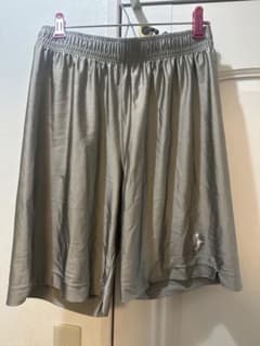 グレー バスケットボールパンツのサムネイル