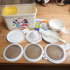 Pigeonディズニー消毒ケース・調理器具セット・レモン絞り・おろし器・すり鉢他のサムネイル