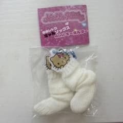Hello Kitty 平成レトロ ギャルソックス キーホルダーのサムネイル