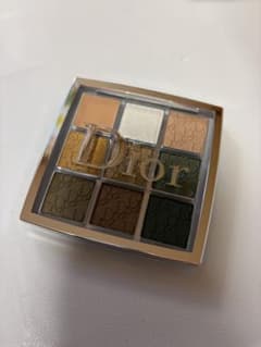 Dior BACKSTAGE EYE PALETTE 008 カーキのサムネイル