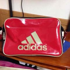 アディダスエナメルバッグのサムネイル