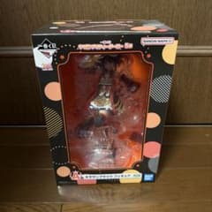ソ*タ様 一番くじ ウマ娘 5弾 A賞 キタサンブラック フィギュアのサムネイル