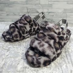 美品】✨UGG アグ 25cm フラッフイヤーサンダル レオパード