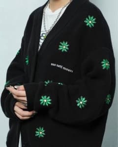 sss satti mouse FlowerLOGOcardiganブラックのサムネイル