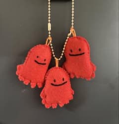 ハンドメイド フェルトマスコット キーホルダーのサムネイル