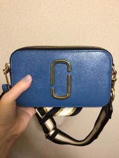※mさま専用【MARC JACOBS】Snapshotのサムネイル
