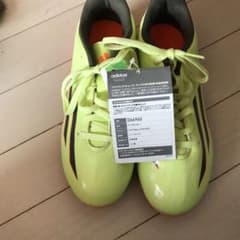アディダス サッカースパイクのサムネイル