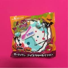 31イヤホンのサムネイル