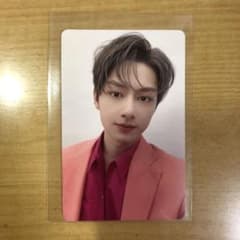 SEVENTEEN ジュン トレカのサムネイル