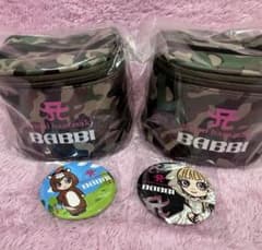 バニティポーチセット(缶バッジ付)×2セット 浜崎あゆみ - メルカリ