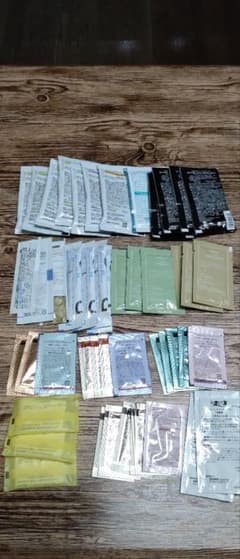基礎化粧品等　サンプルのサムネイル