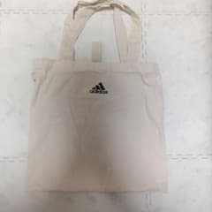 adidas トートバッグ アイボリー - メルカリ