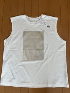 【新品・未使用】箔プリントTシャツ / セレクトモカ select mocaのサムネイル