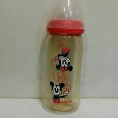 母乳実感 ピジョン ミッキー  哺乳瓶 2のサムネイル