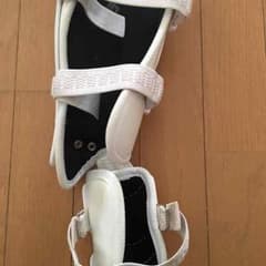 mizuno フットガード（左打者用）のサムネイル