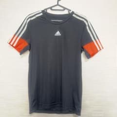 adidasジュニアTシャツのサムネイル