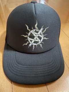 SHADOWS SUN LOGOメッシュキャップ　黒　新品未使用 新品未使用】 SHADOWS SUN LOGO MESH CAP BLACK - メルカリ