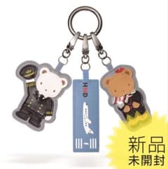新品未開封】ファミリア×JAL フライトタグ付きチャーム - メルカリ