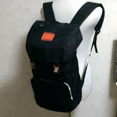 新品！送料込み！メタルバックルリュック黒！のサムネイル