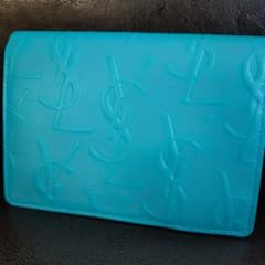 未使用】YSLイヴ・サンローラン ターコイズ 二つ折り財布 - メルカリ