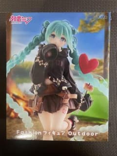 TAITO 初音ミク Fashionフィギュア Outdoorのサムネイル