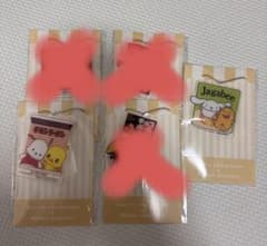 サンリオキャラクターズ × メーカーマスコット 2種セット　ファミマのサムネイル