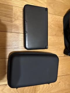 Nintendo 3DS LL ブラック 本体 + ACアダプタのサムネイル