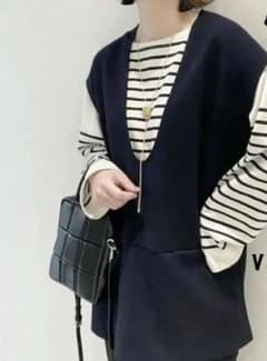 Avail アベイル リネンタッチ 深Vネックベスト黒のサムネイル