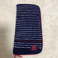 【si様専用】セリーヌ　タオルポーチとハンカチのサムネイル