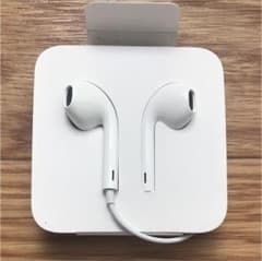iPhone 純正イヤホンのサムネイル