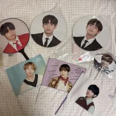 BTS テテ うちわ 公式 まとめ売り V テヒョン 団扇 フラッグ - メルカリ