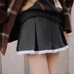 ZARA ボックスプリーツコントラストフリルスコートのサムネイル