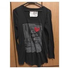 長袖Tシャツのサムネイル