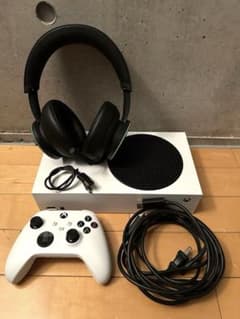 Xbox Series S 本体 純正ワイヤレスヘッドセット付き - メルカリ