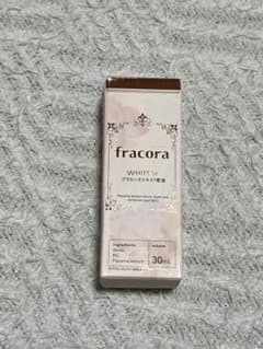 Miku様 専用 fracora WHITE'st 美容液 30mlのサムネイル